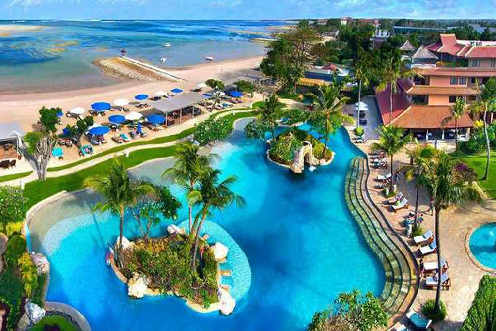 اندونيسيا عرض عائلي 4 كبار 9 ايام