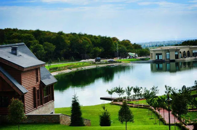 اذربيجان 11 يوم